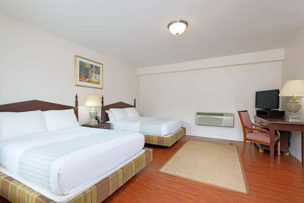 Leelas Villa Inn Flesherton Habitación foto